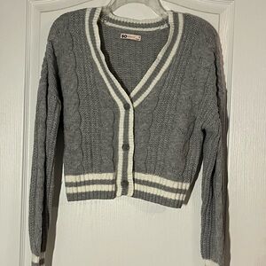 SO Gray and White Cable Knit Cardigan